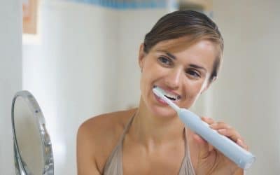 Manual vs Electric Toothbrush: Which Cleans Better and How to Brush Properly